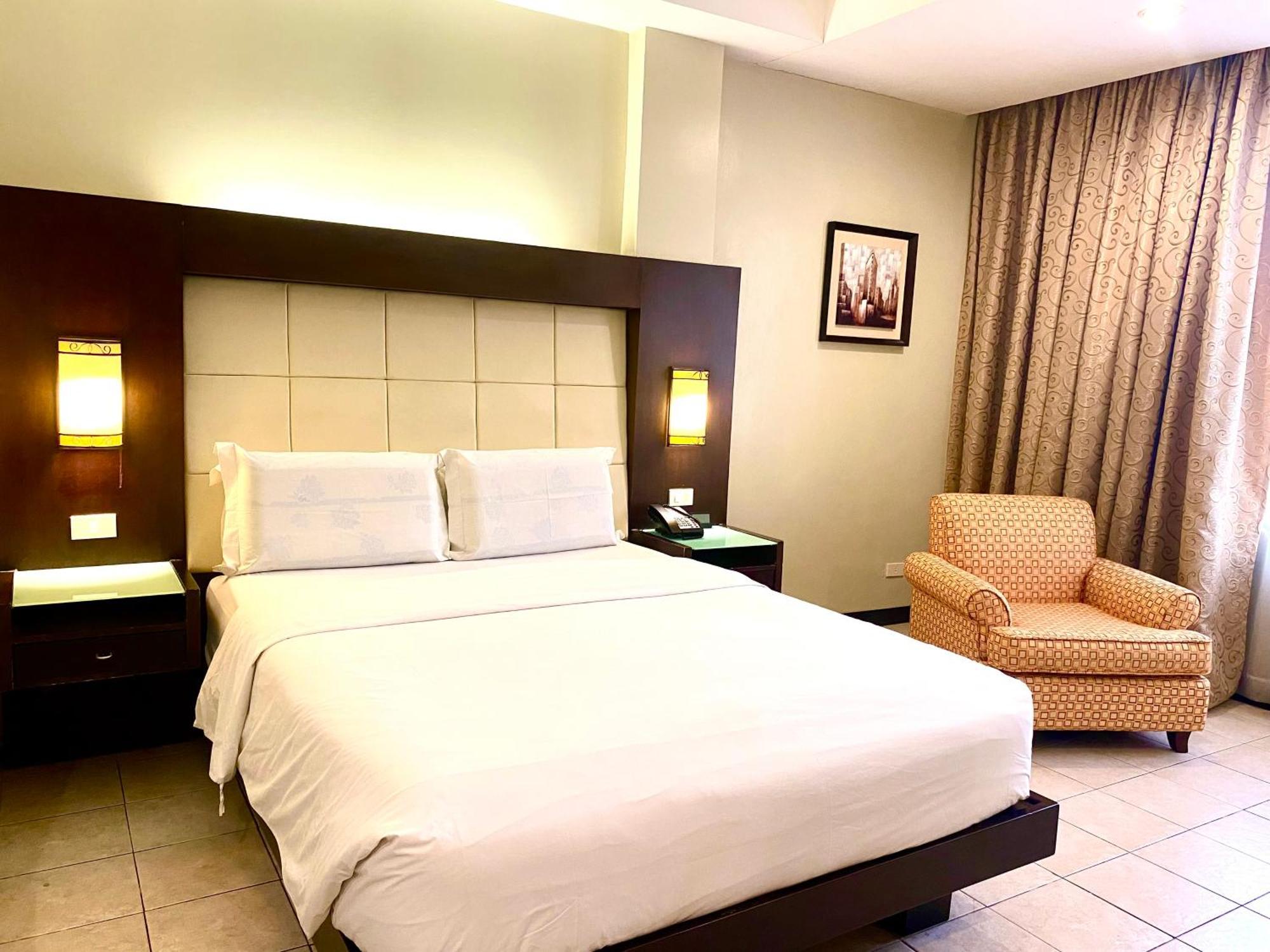 Circle Inn Hotel And Suites Bacolod Exteriér fotografie