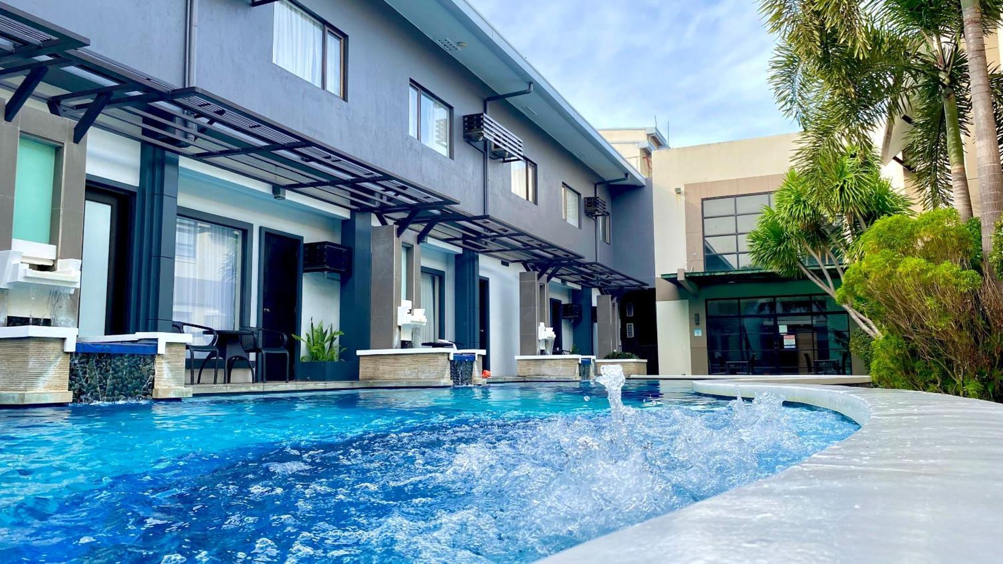 Circle Inn Hotel And Suites Bacolod Exteriér fotografie